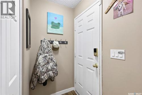 A & B 414 Gardiner Place, Saskatoon, SK - Indoor Photo Showing Other Room