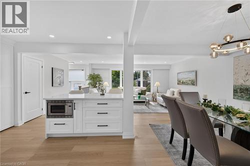 40 Purdy Crescent, Hamilton, ON - Indoor Photo Showing Dining Room
