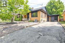 189 EIGHTH AVENUE  Kitchener, ON N2C 1S5