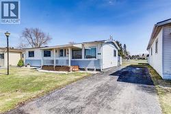 21 FAIRVIEW Crescent  Listowel, ON N4W 3G8