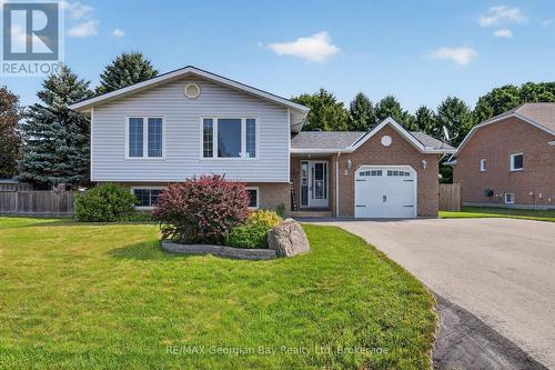 3 COPELAND STREET  Penetanguishene, ON L9M 1K3