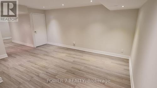 139 Carolbreen Square, Toronto, ON - Indoor Photo Showing Other Room
