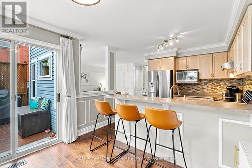 52 Wells Crescent, Whitby, ON - Indoor Photo Showing Kitchen With Stainless Steel Kitchen With Upgraded Kitchen