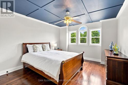 52 Wells Crescent, Whitby, ON - Indoor Photo Showing Bedroom
