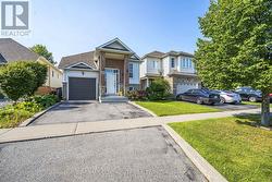 1606 WHITESTONE DRIVE  Oshawa, ON L1K 2R9