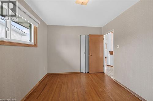 70 Bishopsgate Avenue, Hamilton, ON - Indoor Photo Showing Other Room