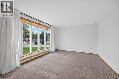 70 Bishopsgate Avenue, Hamilton, ON - Indoor Photo Showing Other Room