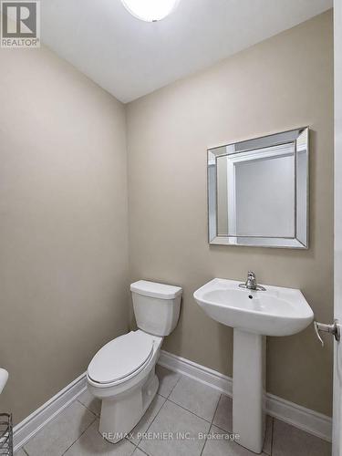 Powd - 34 Arnold Crescent, New Tecumseth, ON - Indoor Photo Showing Bathroom