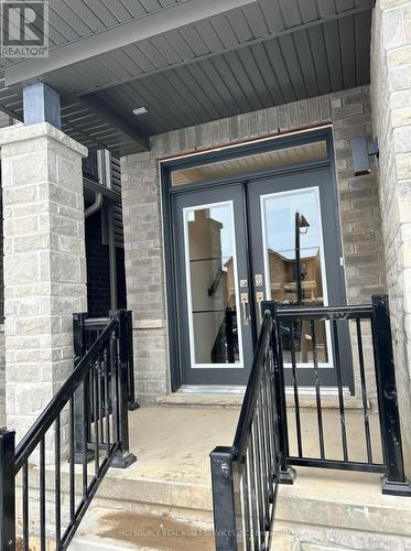 22 HOLDER DRIVE , Brantford, Ontario N3T 5L5 2