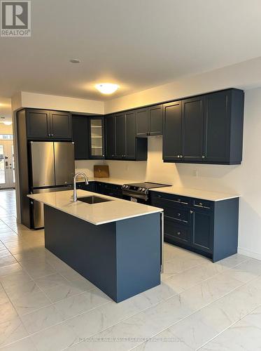 22 HOLDER DRIVE , Brantford, Ontario N3T 5L5 4