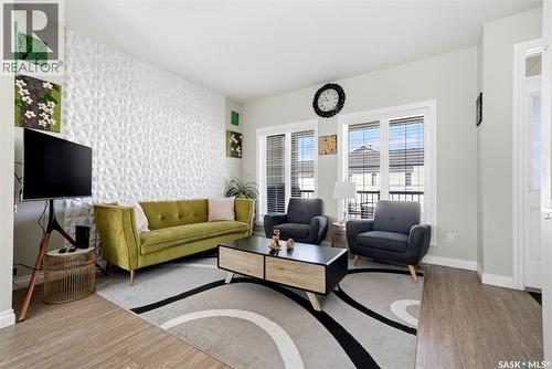 3409 Green Jade Lane, Regina, SK - Indoor Photo Showing Living Room