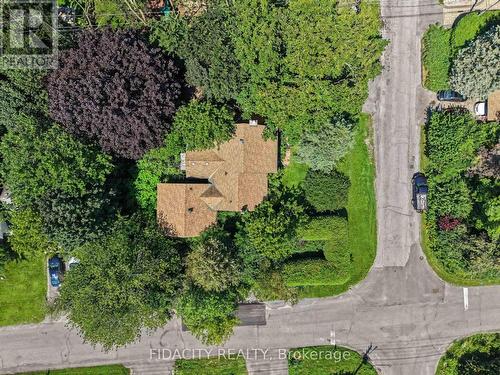 6 Malcolm Place, Ottawa, ON - Outdoor