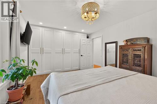 58 Unity Side Road, Caledonia, ON - Indoor Photo Showing Bedroom