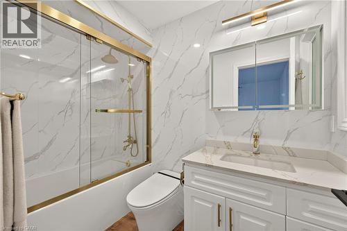 58 Unity Side Road, Caledonia, ON - Indoor Photo Showing Bathroom