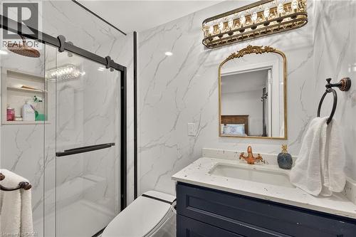 58 Unity Side Road, Caledonia, ON - Indoor Photo Showing Bathroom