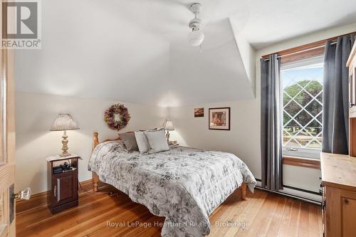 187 Cameron Street, Goderich (Goderich (Town)), ON - Indoor Photo Showing Bedroom