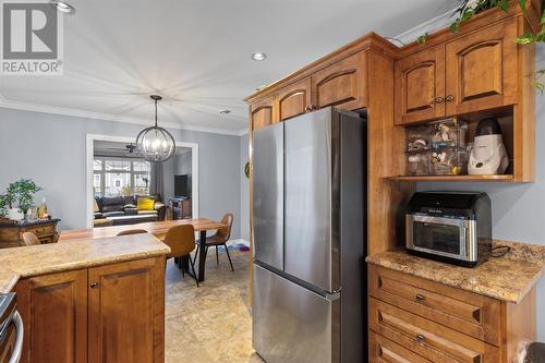 20 Gil Eannes Drive, St. John'S, NL - Indoor Photo Showing Kitchen