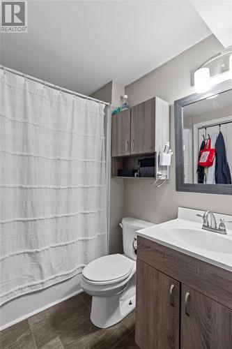 20 Gil Eannes Drive, St. John'S, NL - Indoor Photo Showing Bathroom