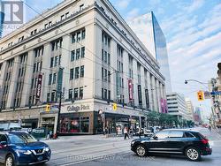 2601 - 38 GRENVILLE STREET  Toronto, ON M4Y 1A5