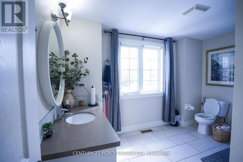 3 piece bathroom Upper Level - 333 Rosette Drive, Waterloo, ON - Indoor Photo Showing Bathroom