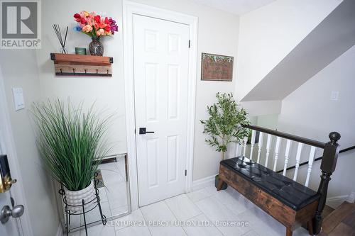 333 Rosette Drive, Waterloo, ON - Indoor Photo Showing Other Room
