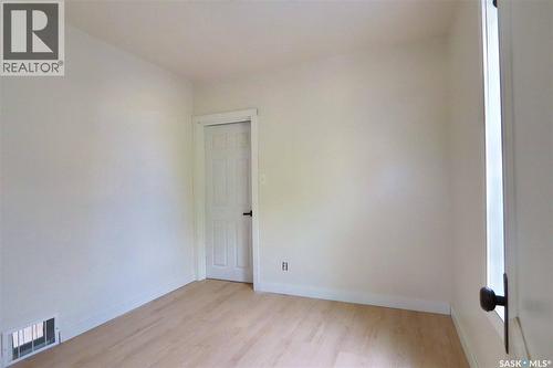 A&B 1750 Wallace Street, Regina, SK - Indoor Photo Showing Other Room