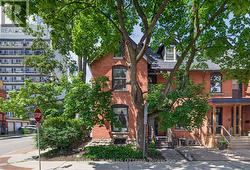 73 GILMOUR STREET  Ottawa, ON K2P 0N1