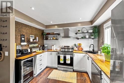89 - 2 Sir Lou Drive, Brampton, ON - Indoor Photo Showing Kitchen With Upgraded Kitchen