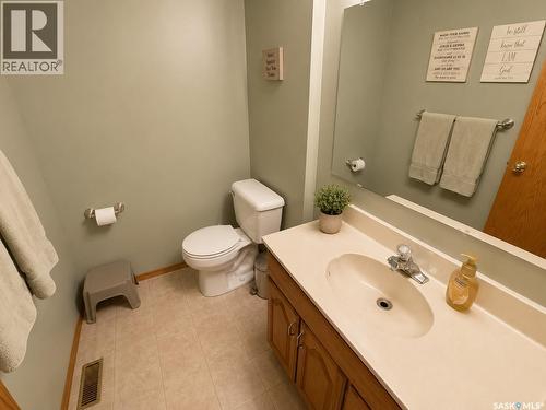 Mcdonald Acreage, Weyburn Rm No. 67, SK - Indoor Photo Showing Bathroom