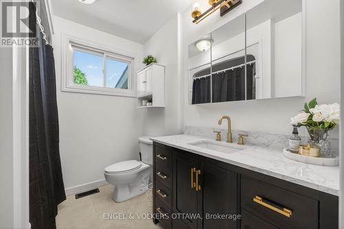 2265 Samuel Drive, Ottawa, ON - Indoor Photo Showing Bathroom