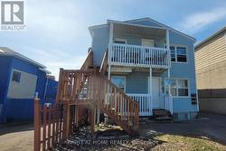 298 MONTFORT STREET Ottawa, ON K1L 5N6