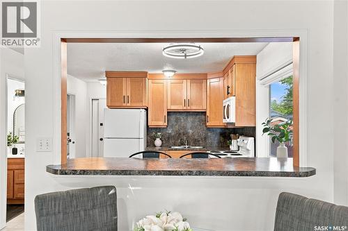 1605 Central Avenue, Saskatoon, SK - Indoor Photo Showing Kitchen