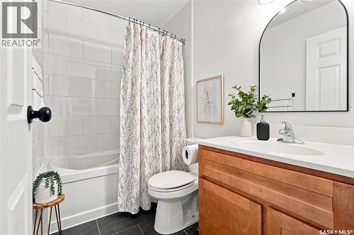 1605 Central Avenue, Saskatoon, SK - Indoor Photo Showing Bathroom
