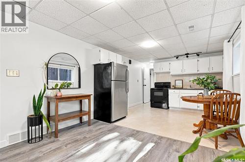 1605 Central Avenue, Saskatoon, SK - Indoor