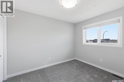 812 1St Avenue N, Warman, SK - Indoor Photo Showing Other Room