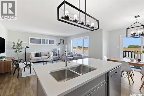 812 1St Avenue N, Warman, SK - Indoor
