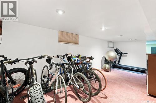3208 Victoria Avenue, Regina, SK - Indoor Photo Showing Gym Room