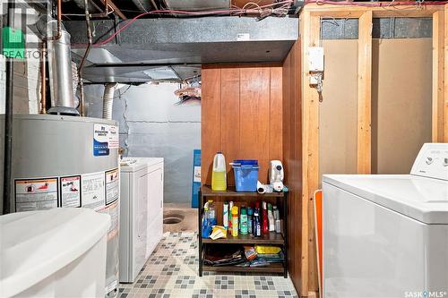 3208 Victoria Avenue, Regina, SK - Indoor Photo Showing Other Room