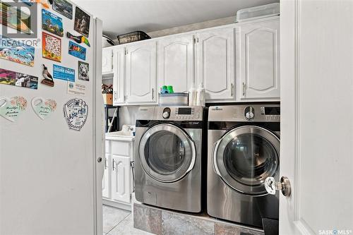 223 Egnatoff Crescent, Saskatoon, SK - Indoor Photo Showing Laundry Room