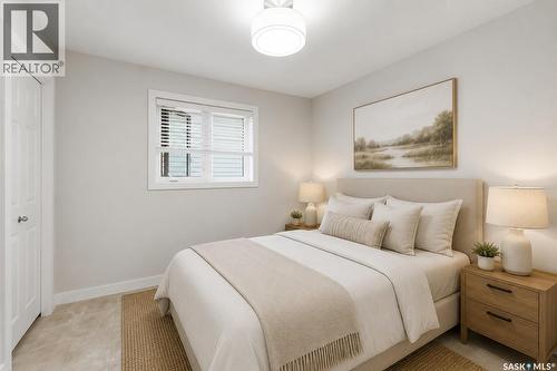 306 Kucey Crescent, Saskatoon, SK - Indoor Photo Showing Bedroom