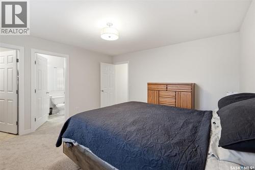 306 Kucey Crescent, Saskatoon, SK - Indoor Photo Showing Bedroom