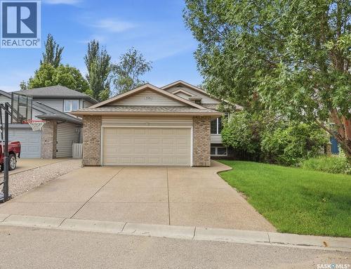 306 Kucey Crescent, Saskatoon, SK - Outdoor