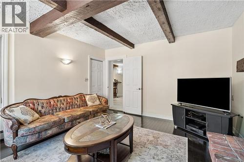 695 Front Road, Pickering, ON - Indoor Photo Showing Living Room