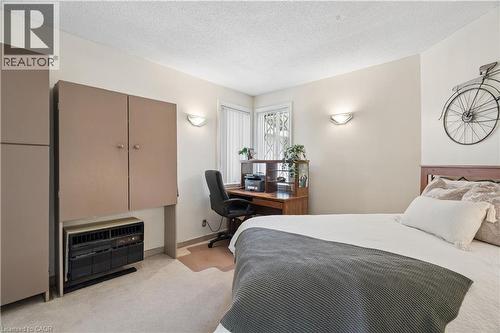 695 Front Road, Pickering, ON - Indoor Photo Showing Bedroom