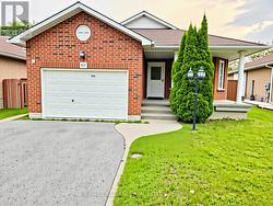 307 NIAGARA DRIVE Oshawa, ON L1G 8A8