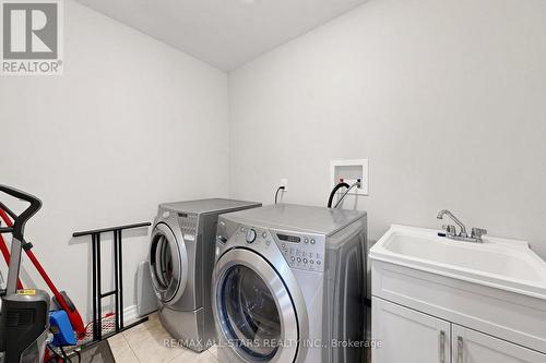13 Boulderbrook Drive, Toronto, ON - Indoor Photo Showing Laundry Room