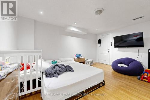 13 Boulderbrook Drive, Toronto, ON - Indoor Photo Showing Bedroom