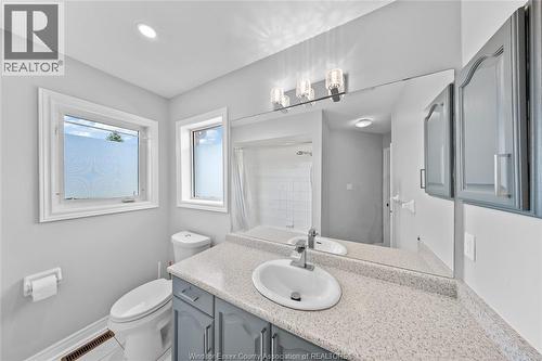4629 Tournament, Windsor, ON - Indoor Photo Showing Bathroom