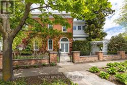 38 YATES STREET  St. Catharines (Downtown), ON L2R 5R4