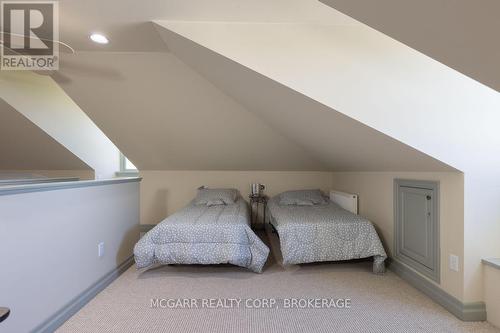 26x15 artists or writers loft/bedroom - 38 Yates Street, St. Catharines (Downtown), ON - Indoor Photo Showing Bedroom